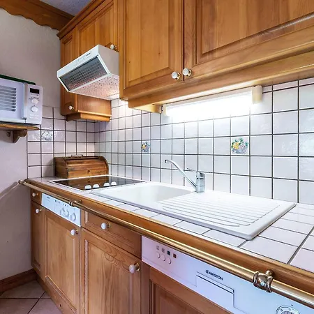 2 Avec Balcon Et Casier à Skis à - Fr-1-355-41 Appartement Méribel